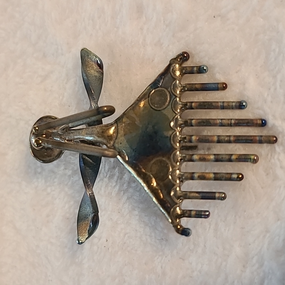 Angel broach vintage